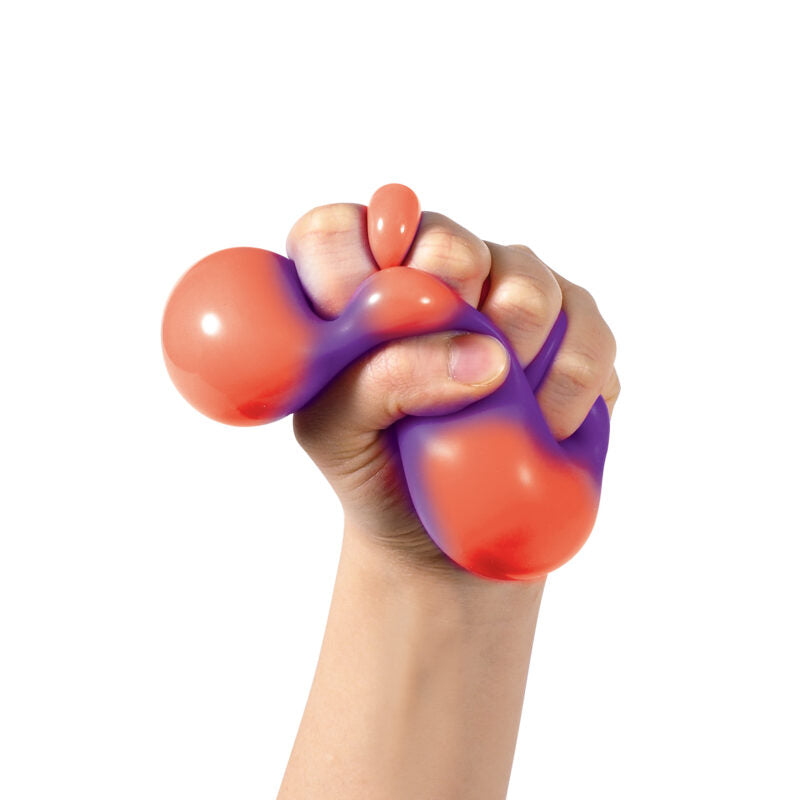 NeeDoh Color Change Squeeze Heart - US 6039